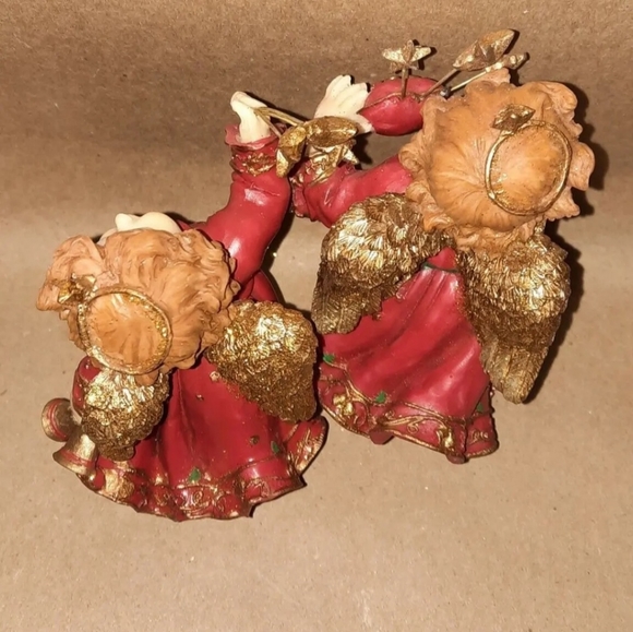 2 Christmas Angel Cherub Figurines - Picture 5 of 8